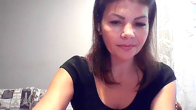 LyaIcyQ live cam on StripChat
