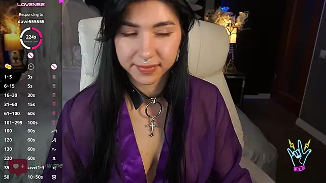 EmilyCandyy live cam on StripChat