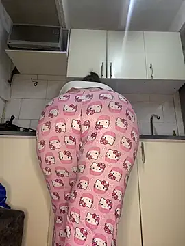 Chloee_Peach