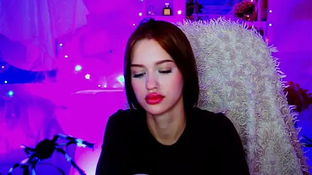 AngelaHolmes live cam on StripChat