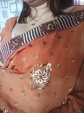 Sneha_gril live cam on StripChat