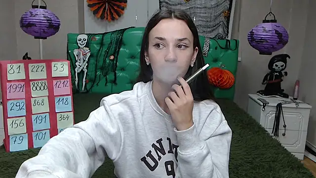 Je55icaBreeze live cam on StripChat