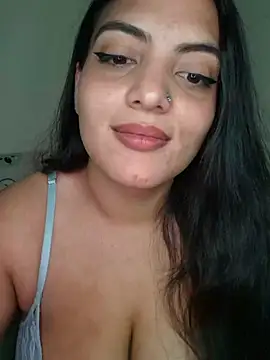 Isabella_Boobss live cam on StripChat