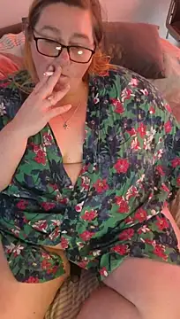 Iceprincess2bad4u live cam on StripChat