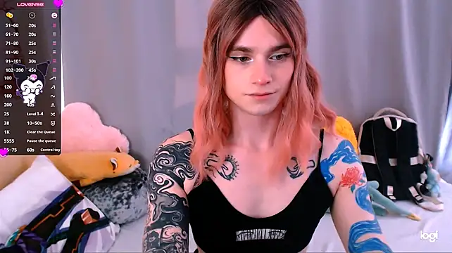 Alice_Hells live cam on StripChat