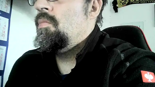 Big-Man-Thomas live cam on StripChat