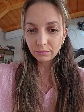 ellaxxstar