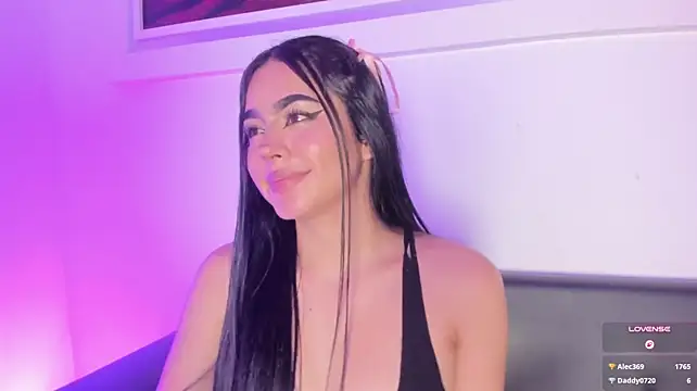 pinkydoll27x live cam on StripChat
