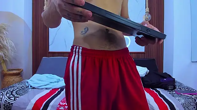 Loversinfire2 live cam on StripChat