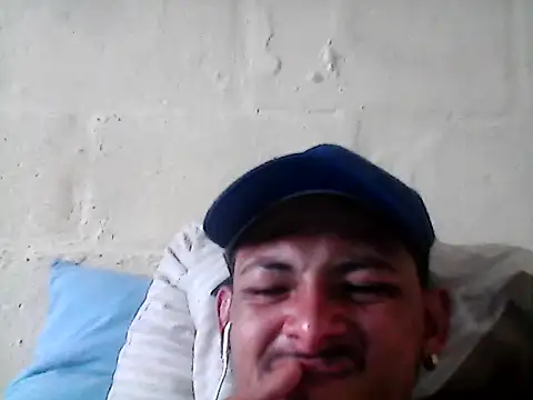 kasinovas live cam on StripChat