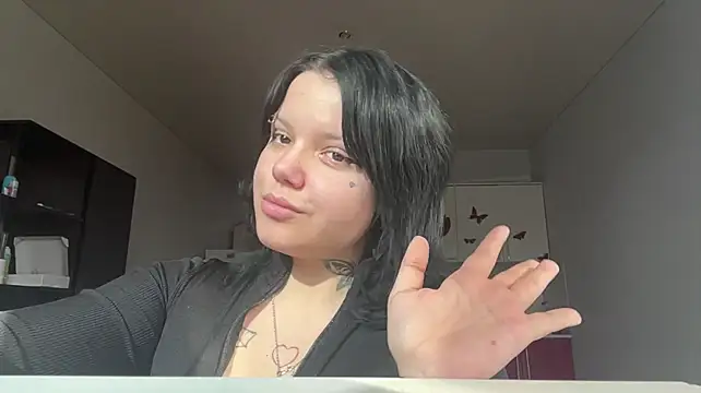 Anyks_xxx live cam on StripChat