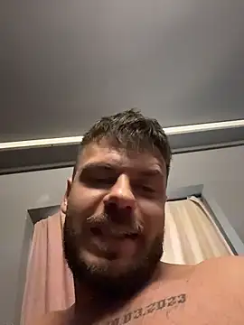CLOUDYJULIUS