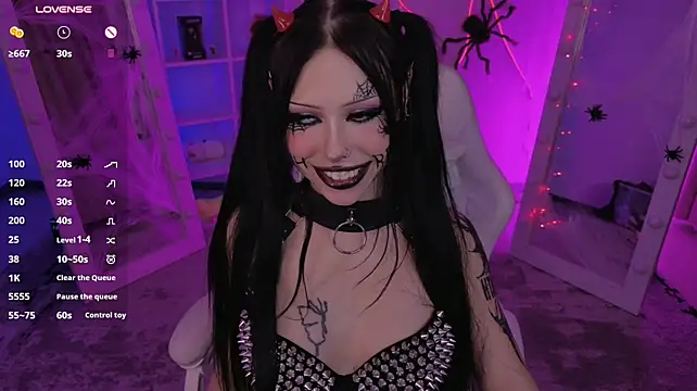 venomeowww__ live cam on StripChat