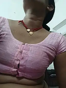 ALEXXA_0143 live cam on StripChat