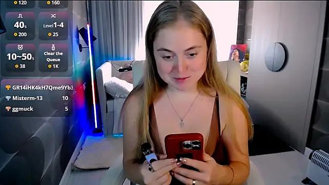 Kate_Moan live cam on StripChat