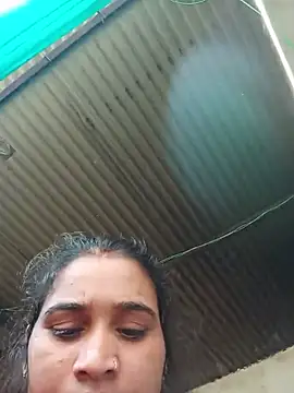 Cut_pooja825 live cam on StripChat