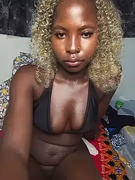 Sweet__Salt live cam on StripChat