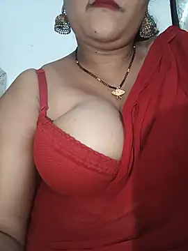 Nyra-23 live cam on StripChat
