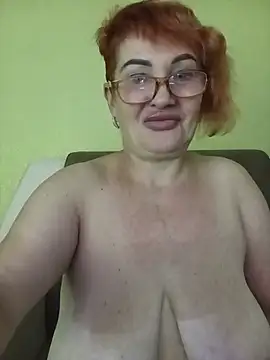 Alissa55552111 live cam on StripChat