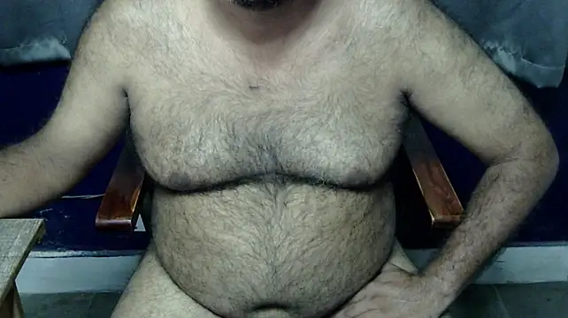 hairysubcub_70 live cam on StripChat