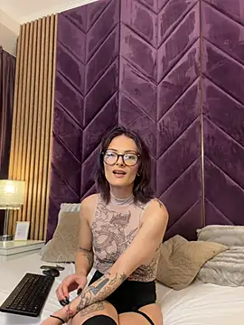JadeVesper live cam on StripChat
