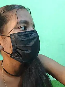AV_11 Live Webcam on Stripchat