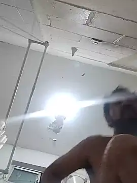 Deyvid184 live cam on StripChat