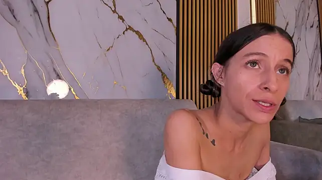 TinaJaneo_01