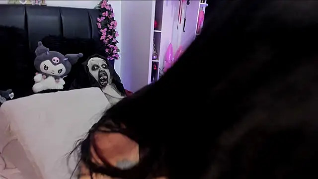 Nikole66_