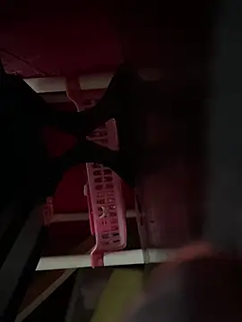 YourHotMenxie18