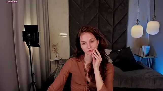 MirandaGlow
