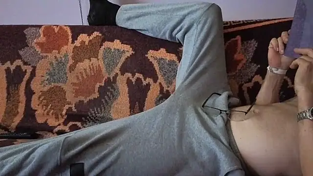 cumloverboyxx69