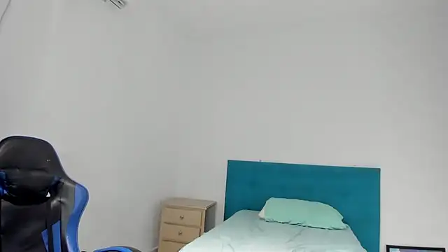 chriss_jones1