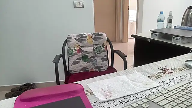 coach-karl live cam on StripChat