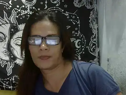 juicycum069