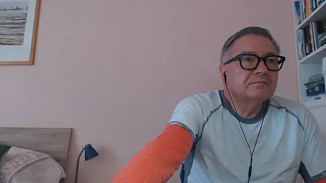 you6me (M grandpa) - Naked show cum