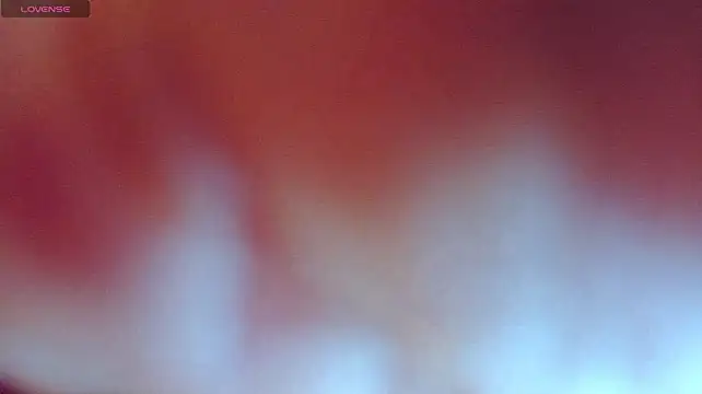 Ayvelynn live cam on StripChat