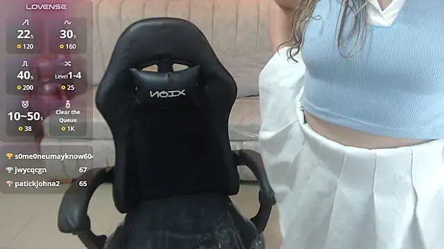 Vanessa_tf1 live cam on StripChat