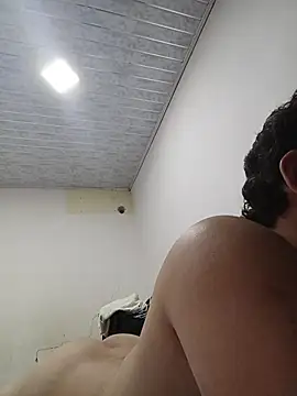 MenOnlyHot live sex cam