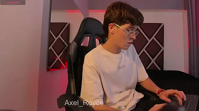 Axel_Royce