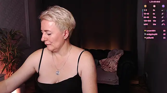 Nika_Smit