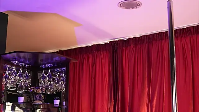 luxennoir (F milf) - Dildo blowjob