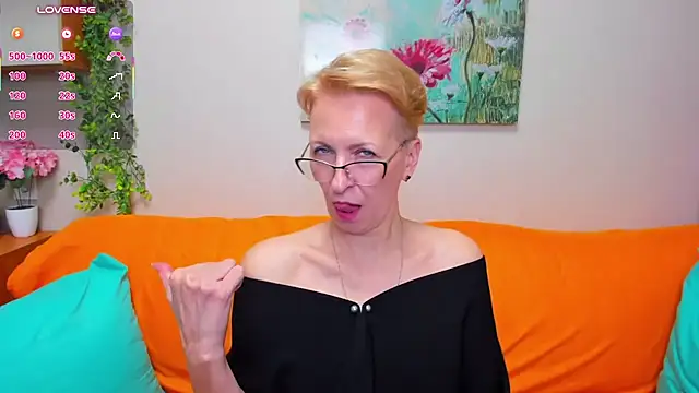 iamyourdream89 live cam on StripChat