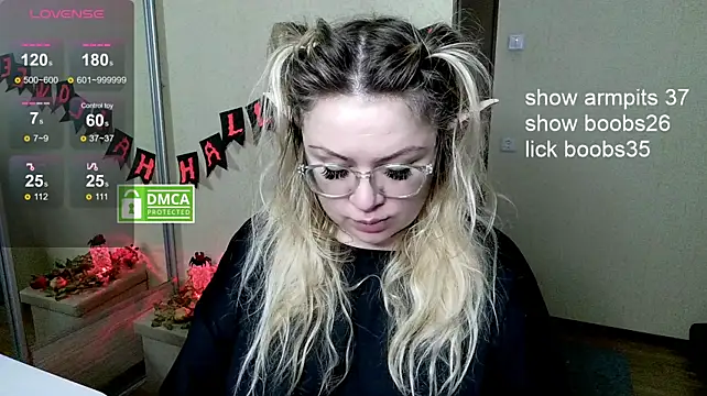 elven_dreams_ live cam on StripChat