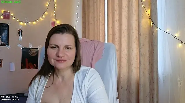 Mirabelle_Velvet