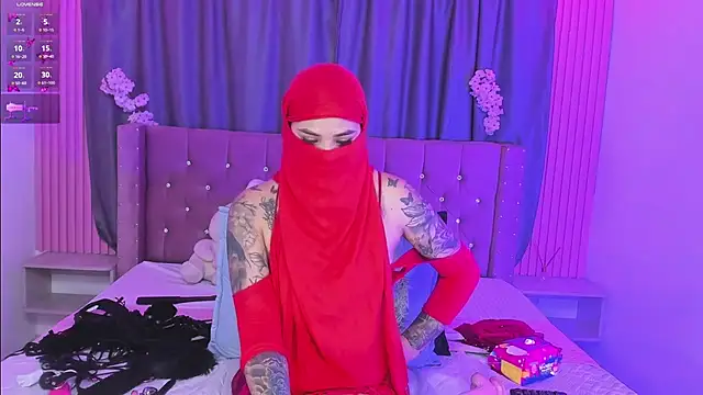 Nayla-Mouna