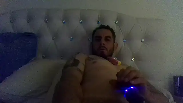 jayquest live cam on StripChat