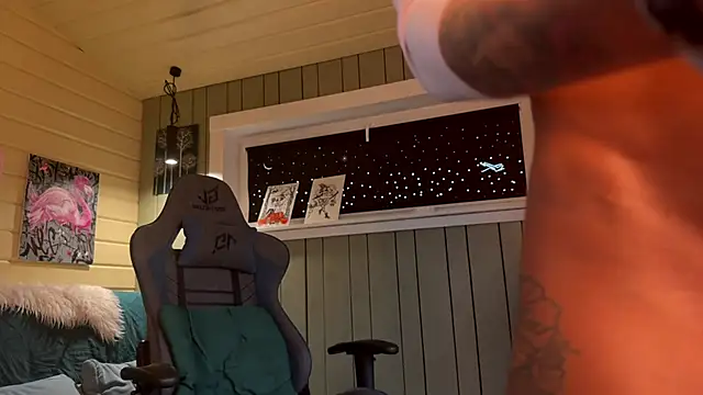 SandyChris