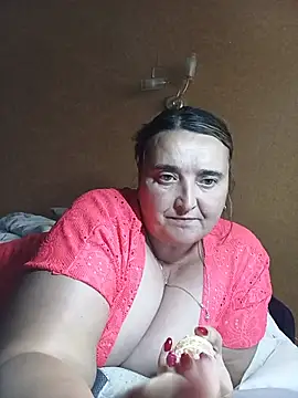 liluhot (G milf) - naked