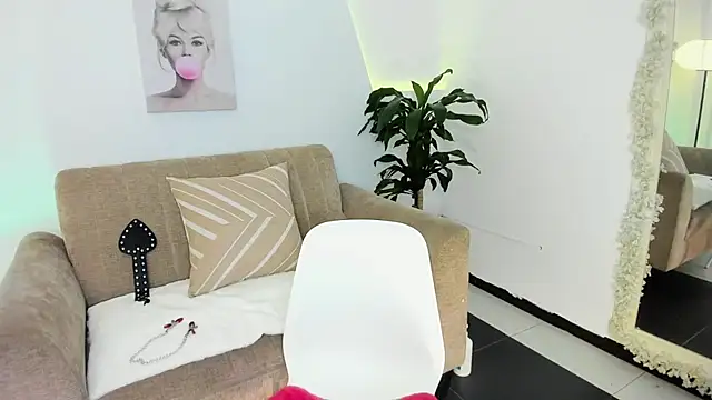 rachel_ev (F young) - sexy dance to get naked: